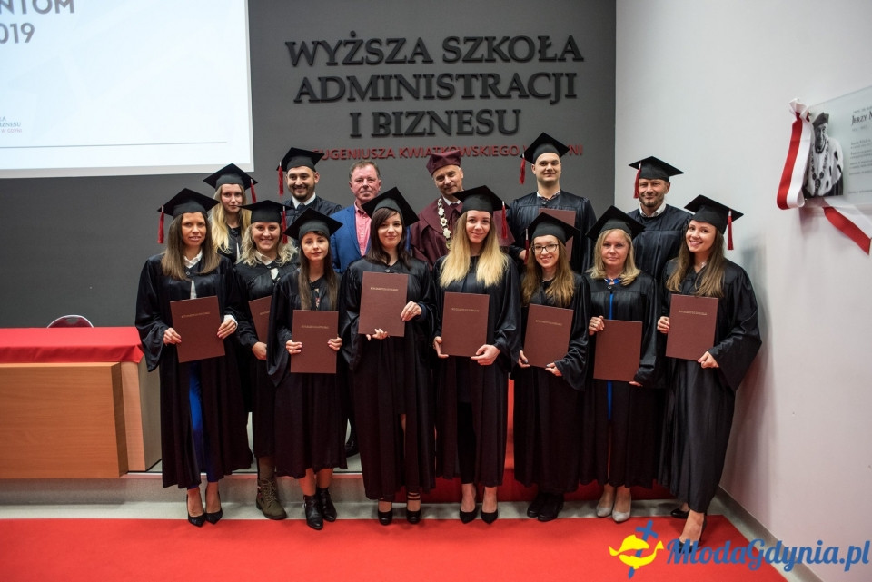 Gala dyplomowa WSAiB Gdynia 2019