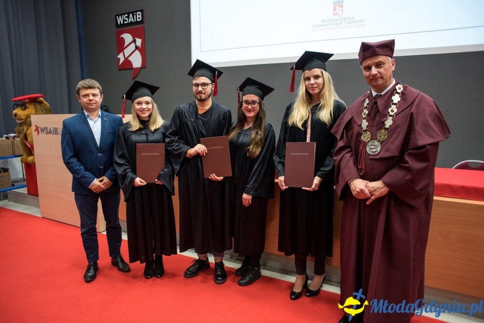Gala dyplomowa WSAiB Gdynia 2019