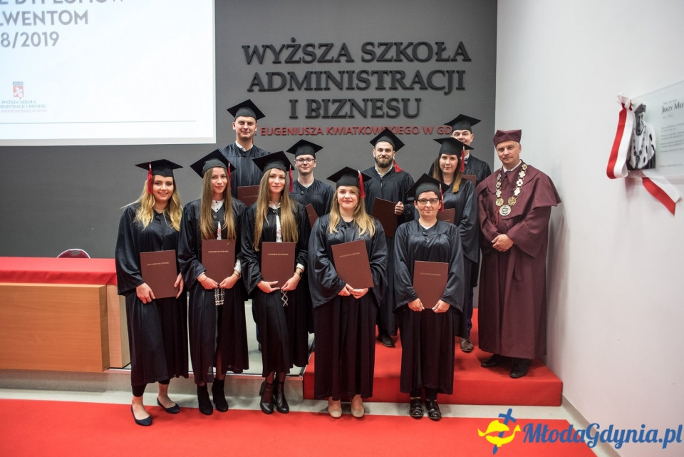 Gala dyplomowa WSAiB Gdynia 2019
