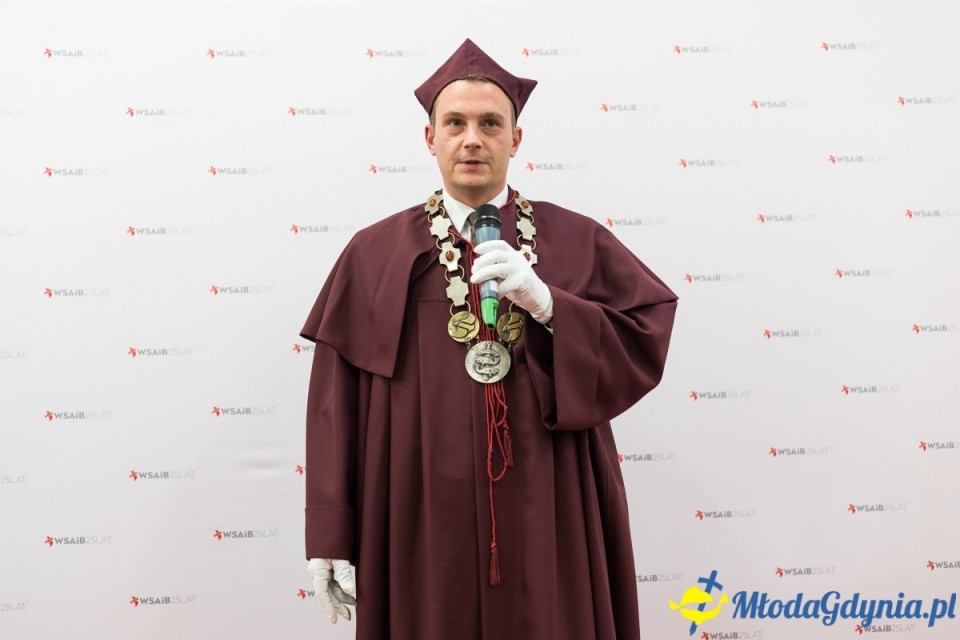 Gala dyplomowa WSAiB Gdynia 2019