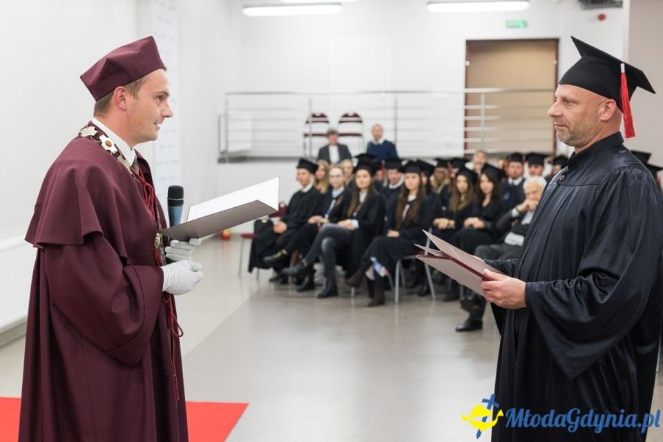 Gala dyplomowa WSAiB Gdynia 2019