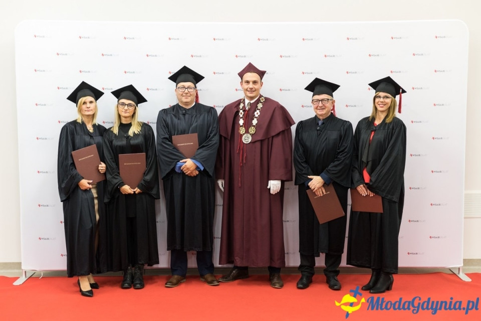 Gala dyplomowa WSAiB Gdynia 2019