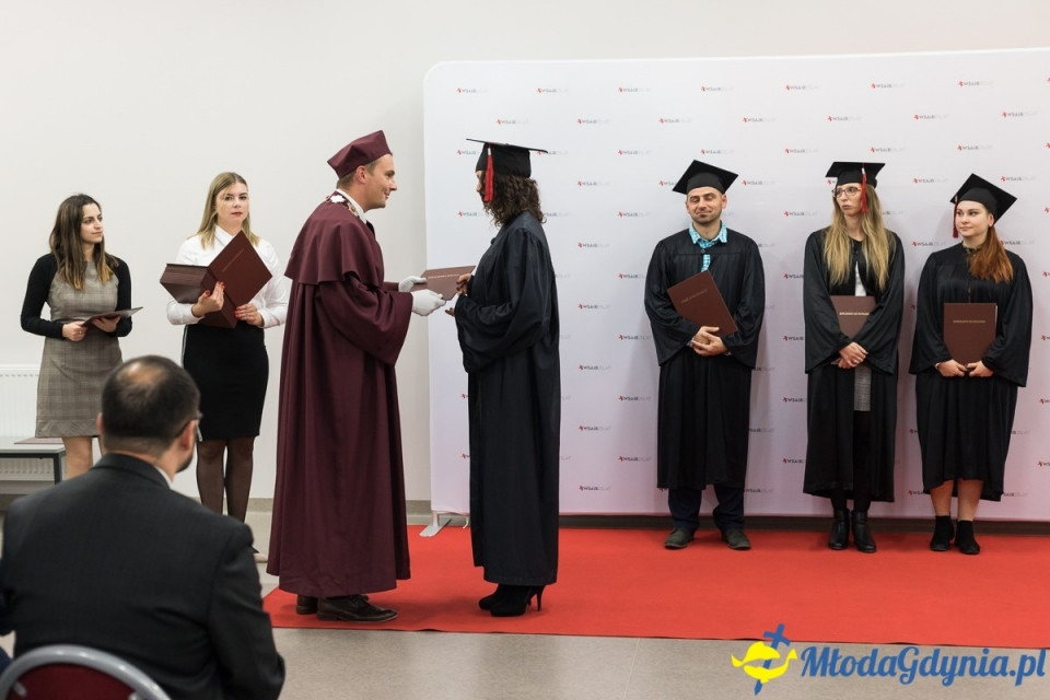 Gala dyplomowa WSAiB Gdynia 2019