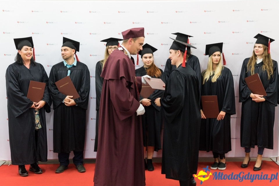 Gala dyplomowa WSAiB Gdynia 2019