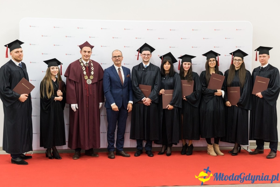 Gala dyplomowa WSAiB Gdynia 2019