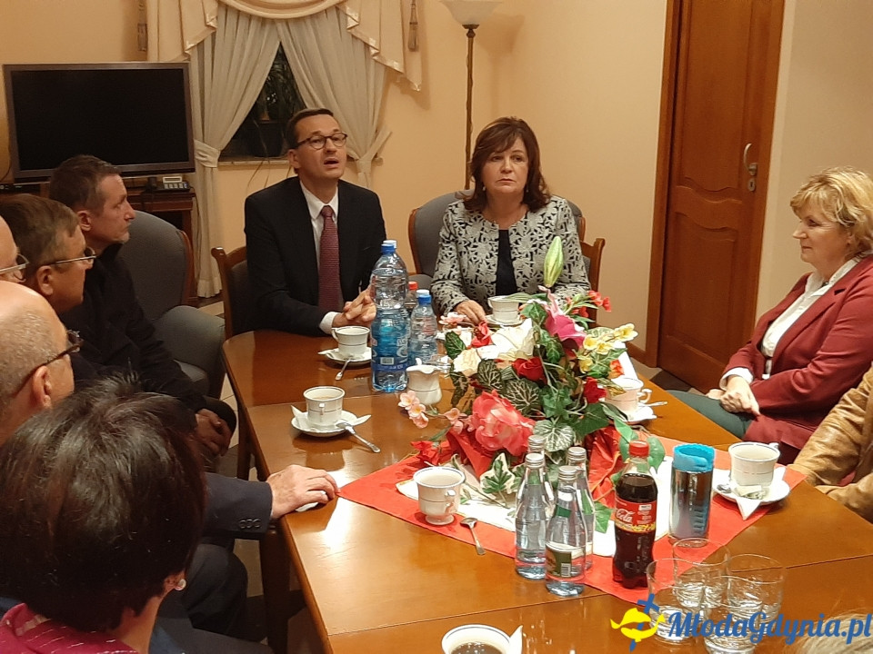 Premier Mateusz Morawiecki - spotkanie ze sztabem poseł Małgorzaty Zwiercan