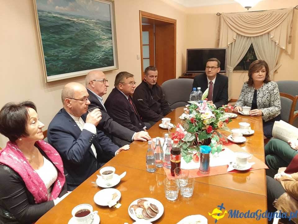 Premier Mateusz Morawiecki - spotkanie ze sztabem poseł Małgorzaty Zwiercan