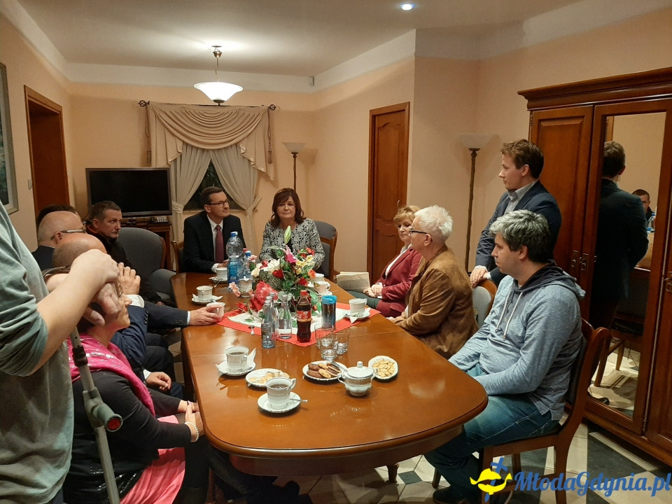 Premier Mateusz Morawiecki - spotkanie ze sztabem poseł Małgorzaty Zwiercan