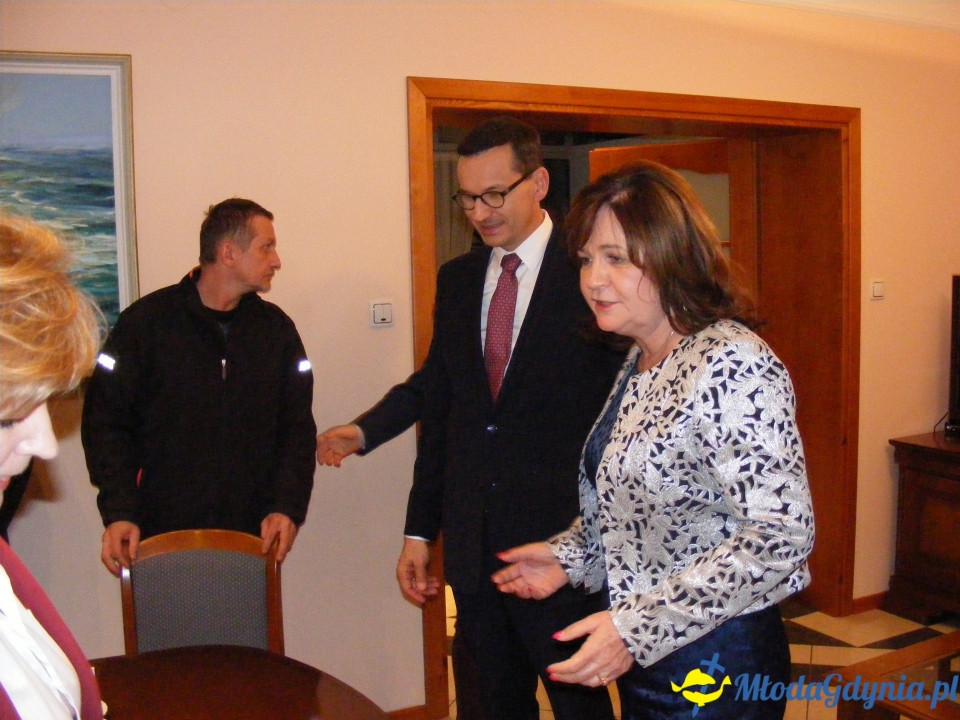 Premier Mateusz Morawiecki - spotkanie ze sztabem poseł Małgorzaty Zwiercan