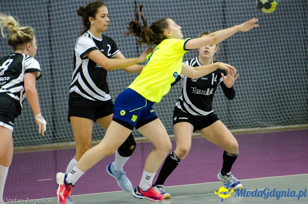 Juniorki starsze SPR Arka Gdynia zdeklasowały zespół MKS Sambor Tczew