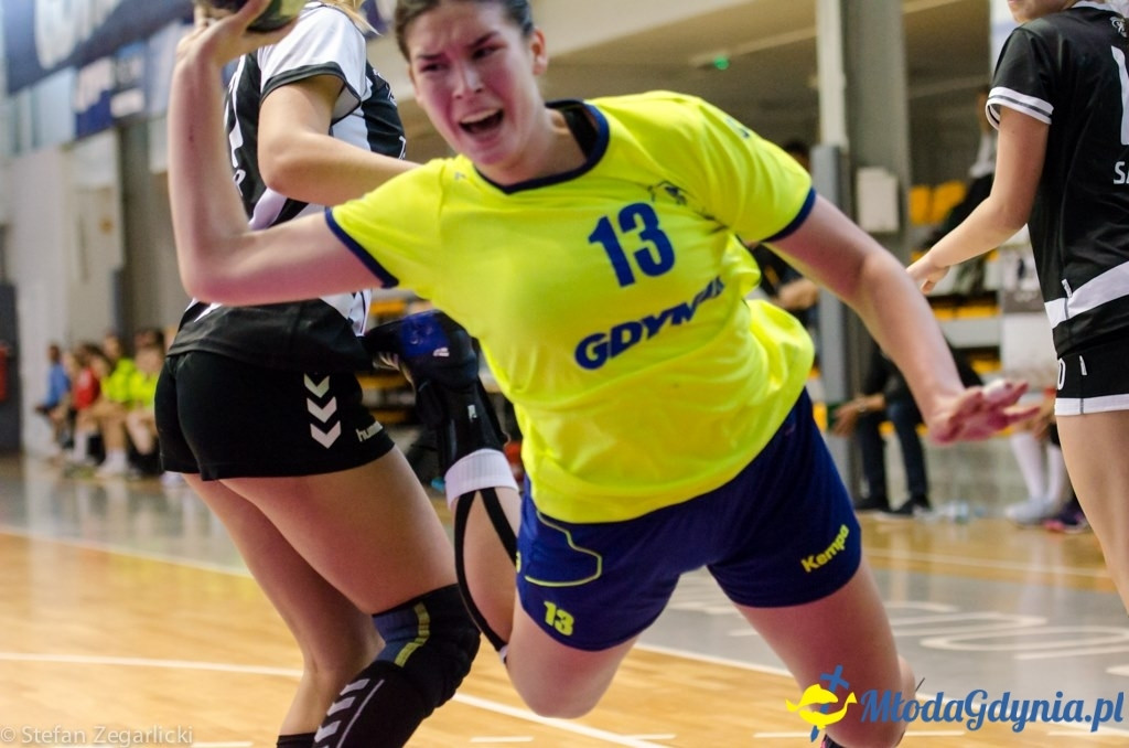 Juniorki starsze SPR Arka Gdynia zdeklasowały zespół MKS Sambor Tczew