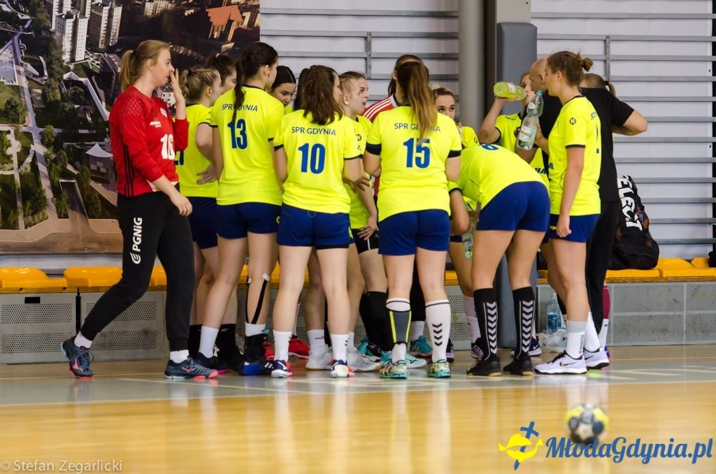 Juniorki starsze SPR Arka Gdynia zdeklasowały zespół MKS Sambor Tczew