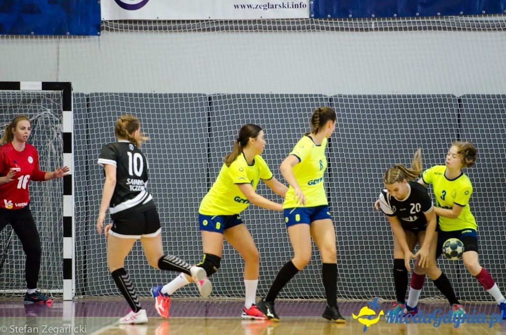 Juniorki starsze SPR Arka Gdynia zdeklasowały zespół MKS Sambor Tczew