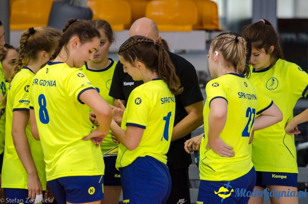 Juniorki starsze SPR Arka Gdynia zdeklasowały zespół MKS Sambor Tczew