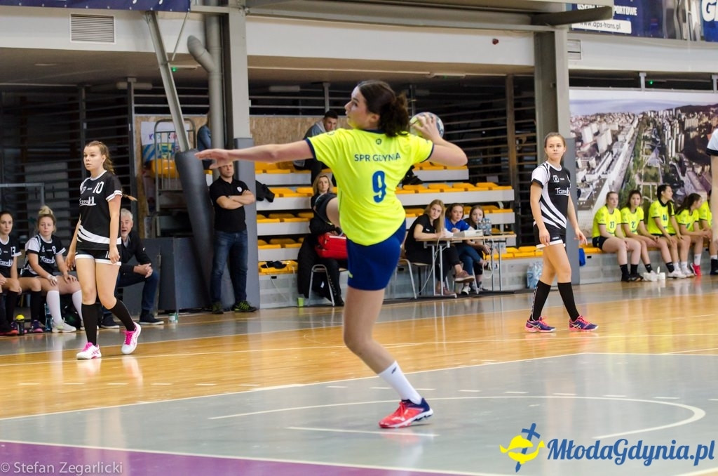 Juniorki starsze SPR Arka Gdynia zdeklasowały zespół MKS Sambor Tczew
