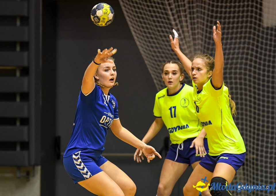 SPR Arka Gdynia - MKS Słupia Słupsk 33-10