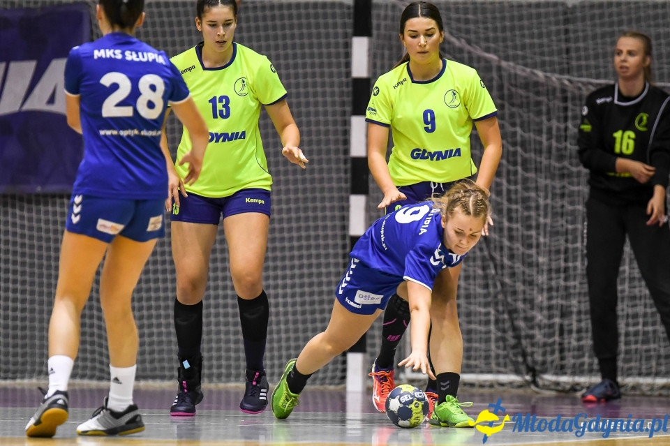 SPR Arka Gdynia - MKS Słupia Słupsk 33-10