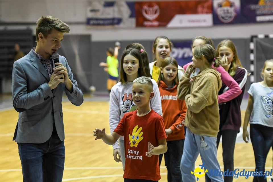 SPR Arka Gdynia - MKS Słupia Słupsk 33-10