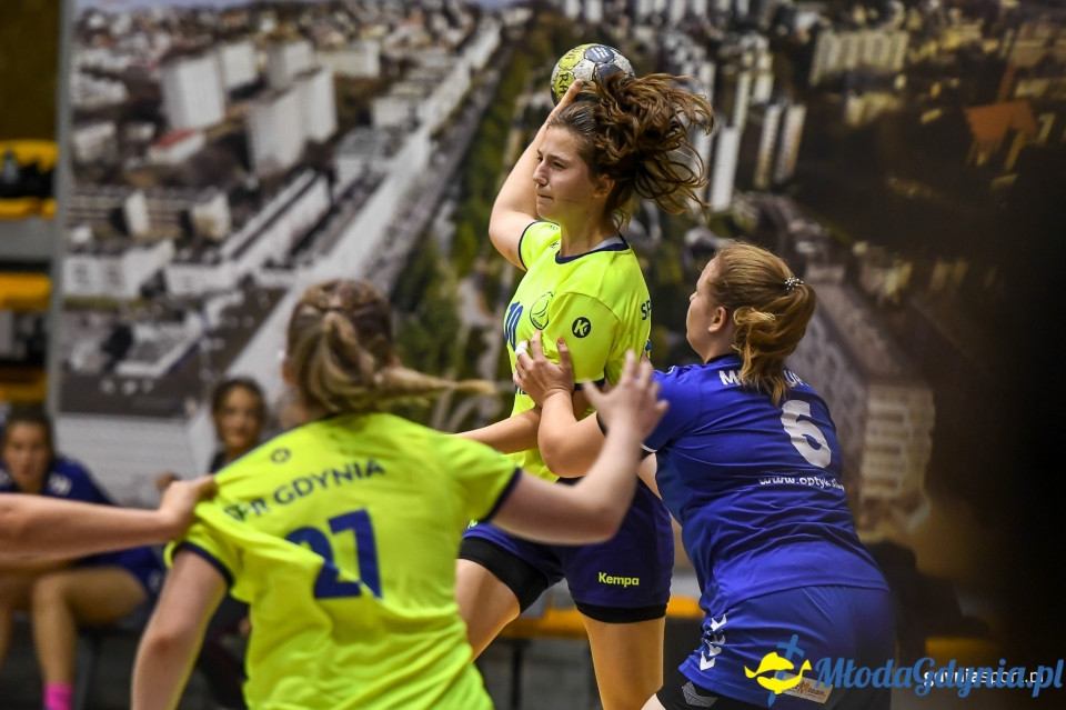 SPR Arka Gdynia - MKS Słupia Słupsk 33-10