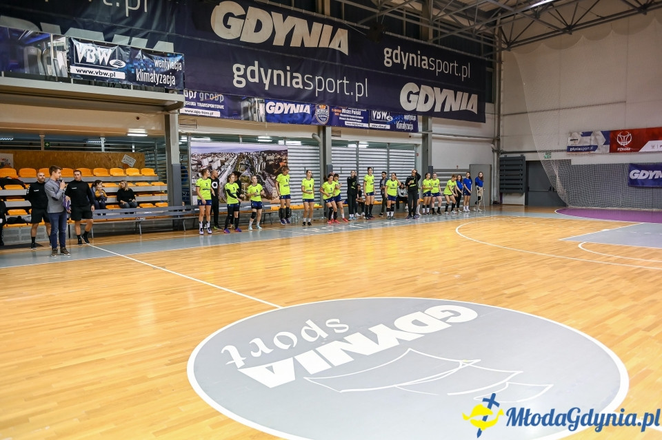SPR Arka Gdynia - MKS Słupia Słupsk 33-10