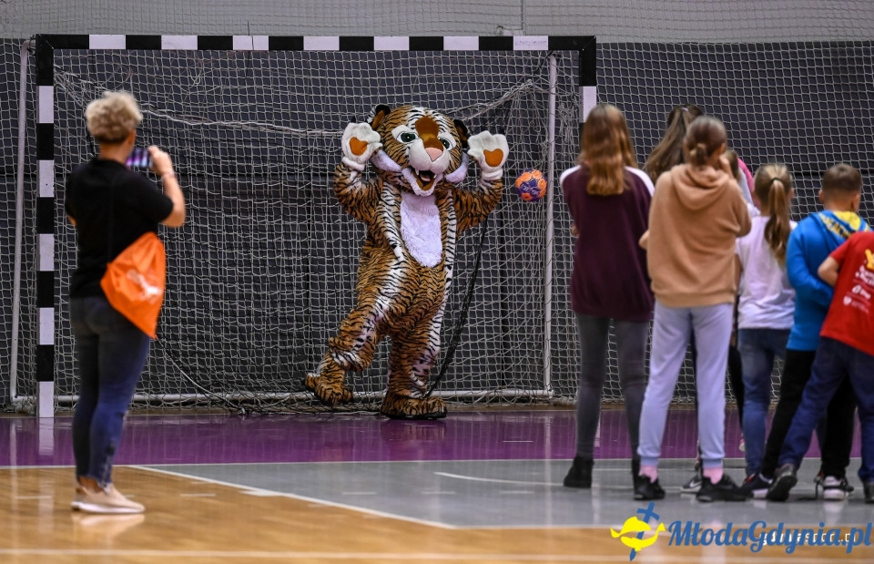 SPR Arka Gdynia - MKS Słupia Słupsk 33-10