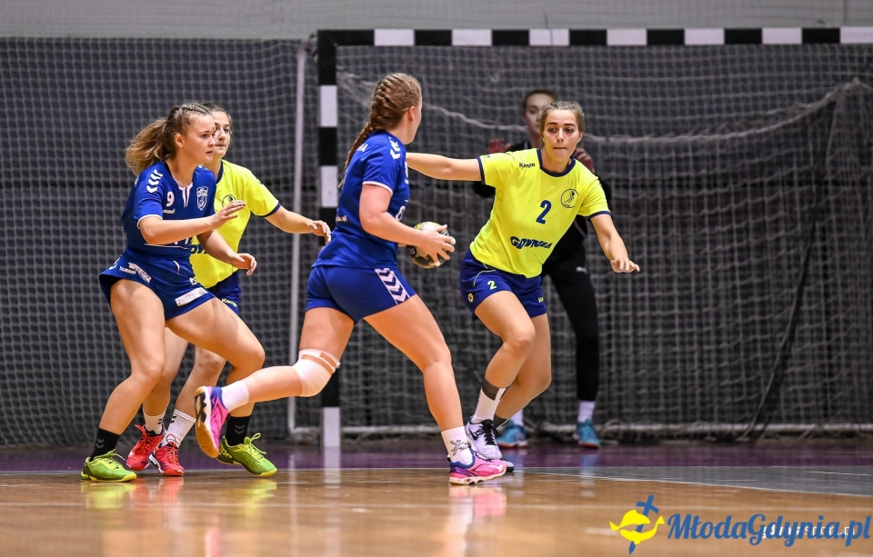 SPR Arka Gdynia - MKS Słupia Słupsk 33-10