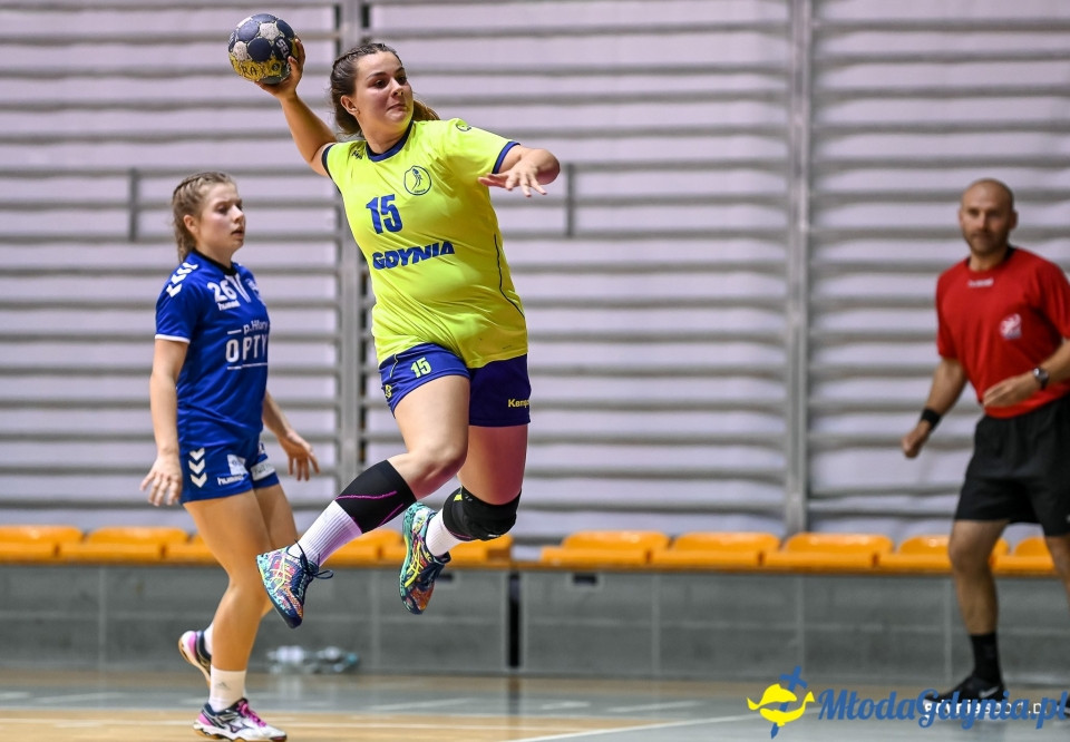 SPR Arka Gdynia - MKS Słupia Słupsk 33-10