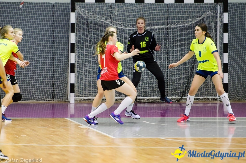 SPR Arka Gdynia -  KS Tytani Wejherowo 40:13