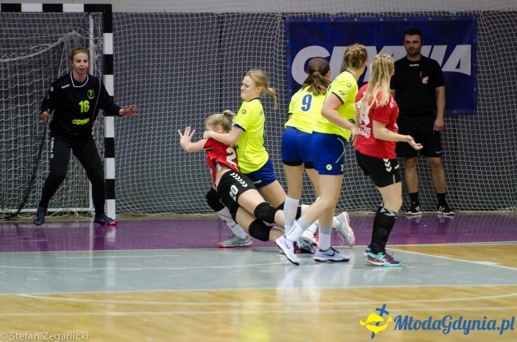 SPR Arka Gdynia -  KS Tytani Wejherowo 40:13