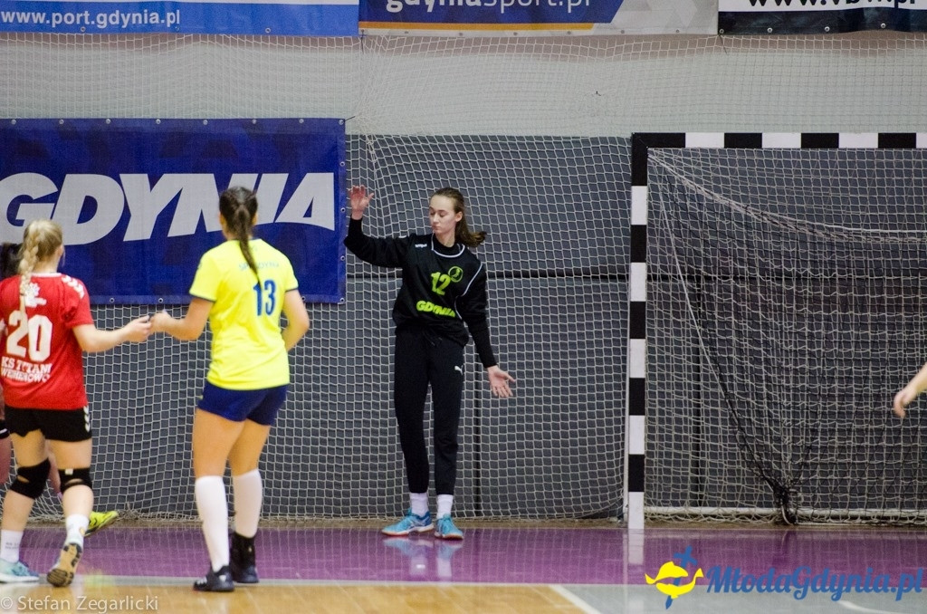 SPR Arka Gdynia -  KS Tytani Wejherowo 40:13