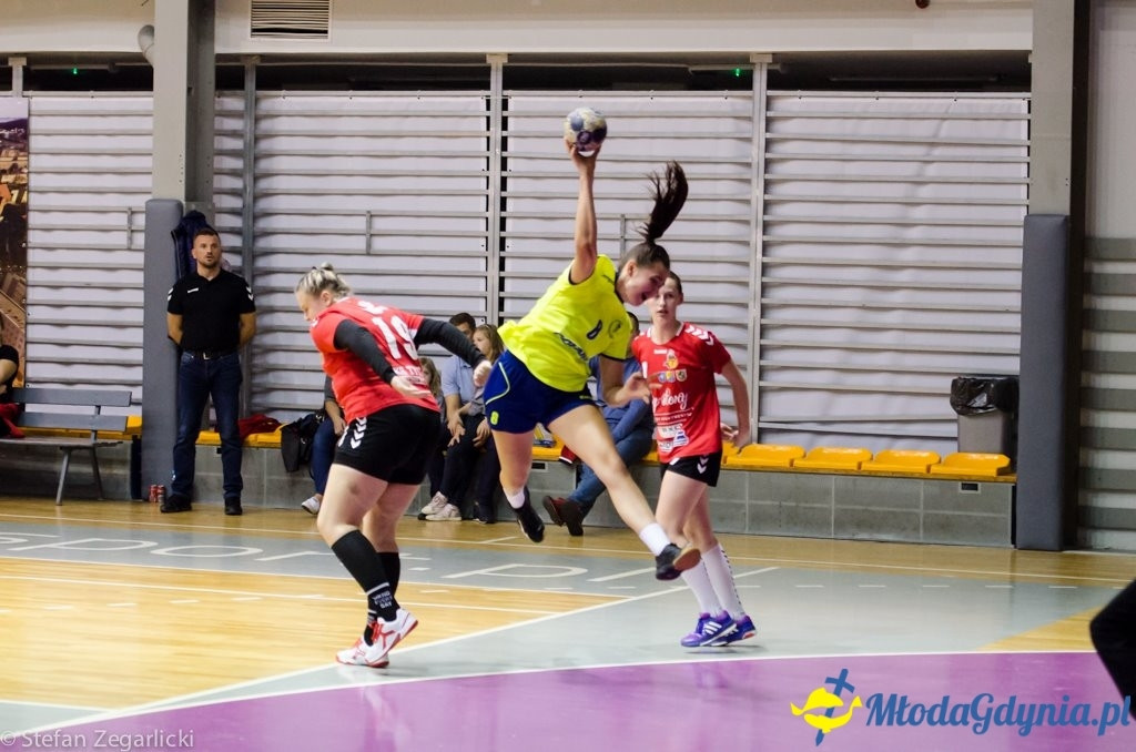 SPR Arka Gdynia -  KS Tytani Wejherowo 40:13