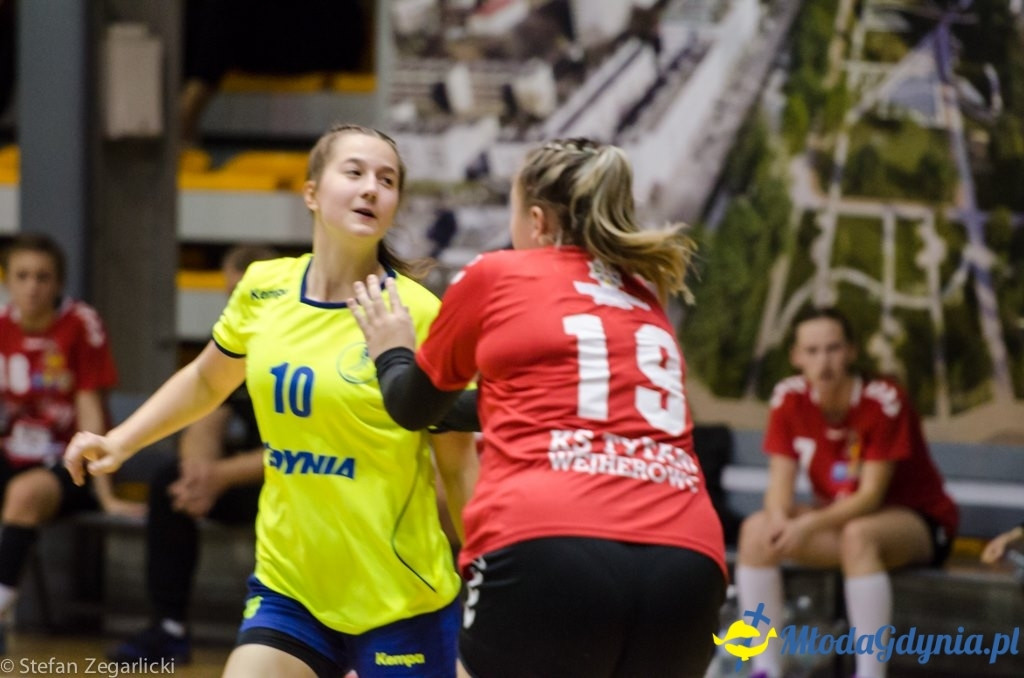 SPR Arka Gdynia -  KS Tytani Wejherowo 40:13