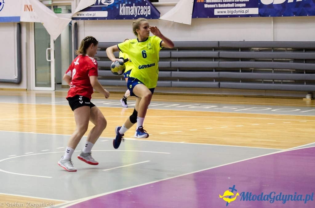 SPR Arka Gdynia -  KS Tytani Wejherowo 40:13