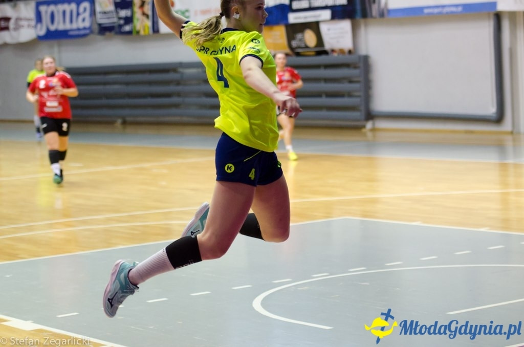 SPR Arka Gdynia -  KS Tytani Wejherowo 40:13