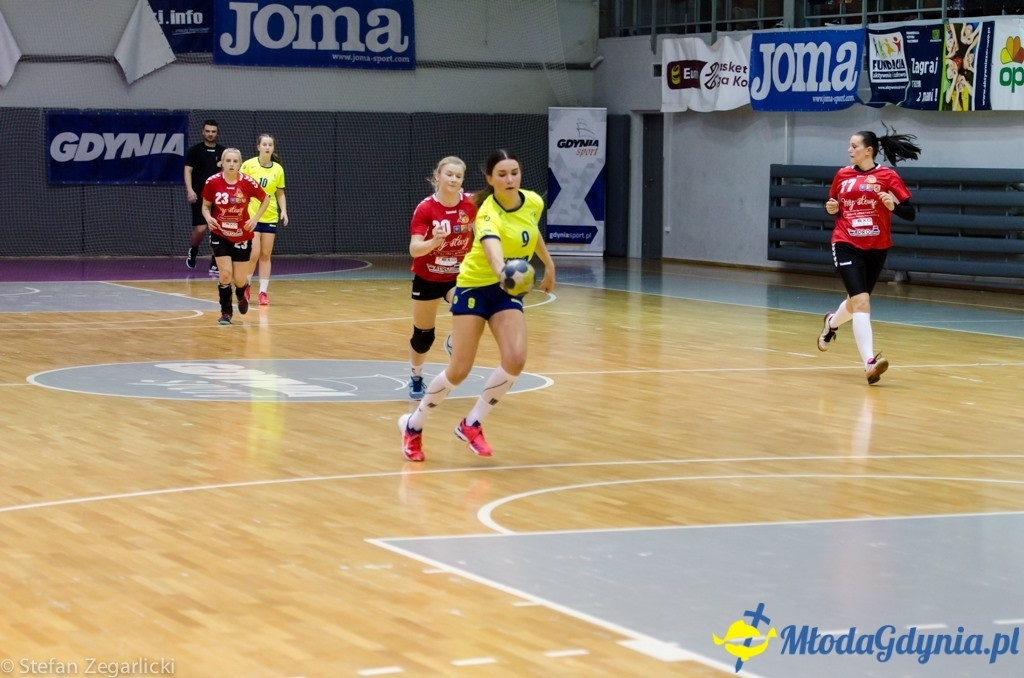 SPR Arka Gdynia -  KS Tytani Wejherowo 40:13