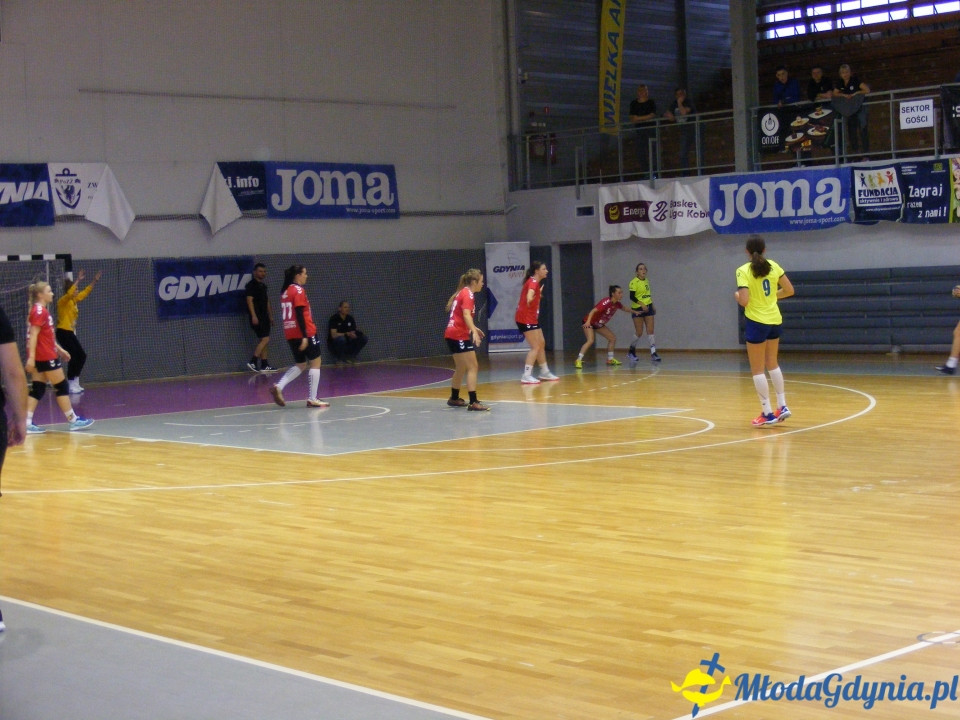 SPR Arka Gdynia -  KS Tytani Wejherowo 40:13