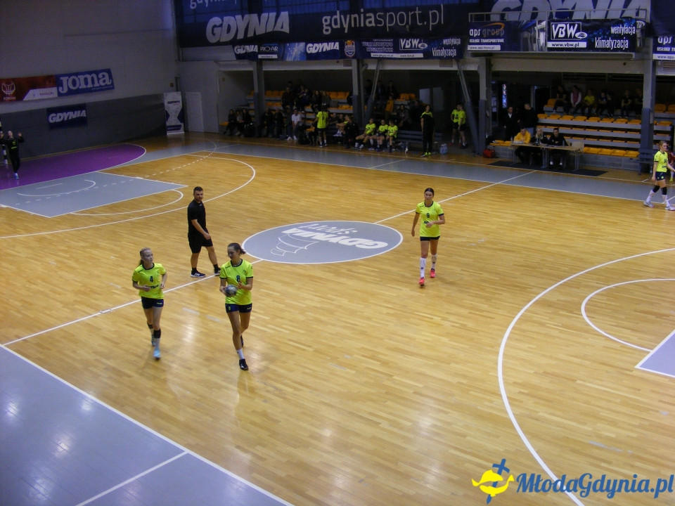 SPR Arka Gdynia -  KS Tytani Wejherowo 40:13