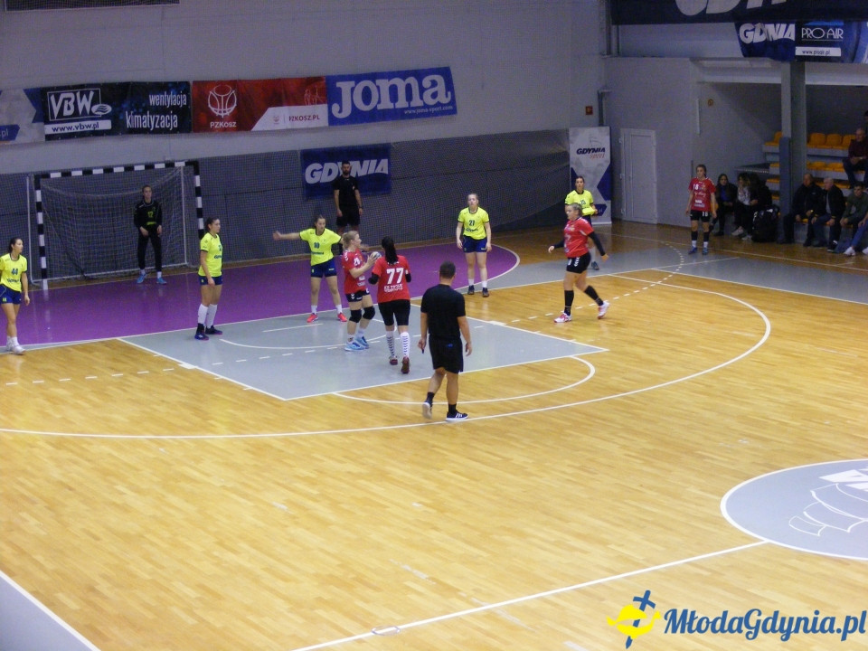 SPR Arka Gdynia -  KS Tytani Wejherowo 40:13