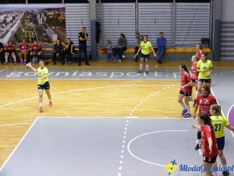 SPR Arka Gdynia -  KS Tytani Wejherowo 40:13