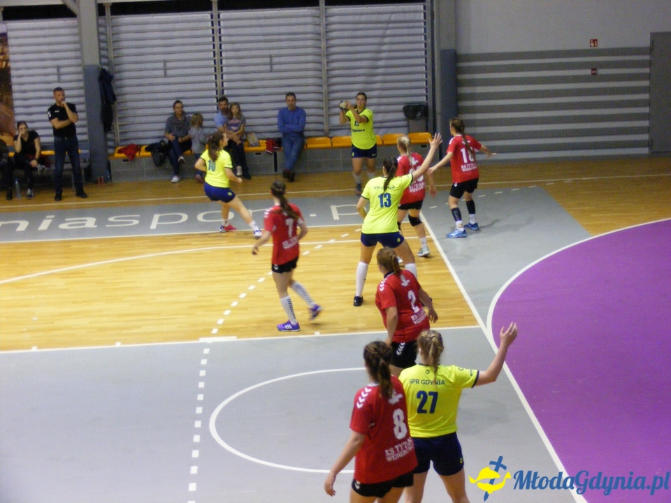 SPR Arka Gdynia -  KS Tytani Wejherowo 40:13