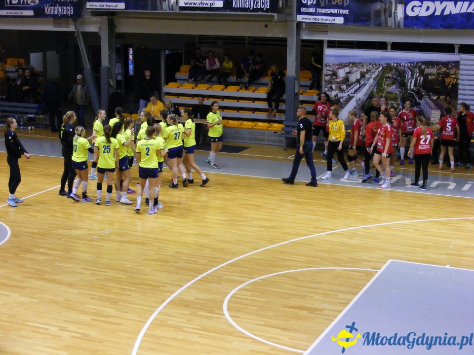 SPR Arka Gdynia -  KS Tytani Wejherowo 40:13