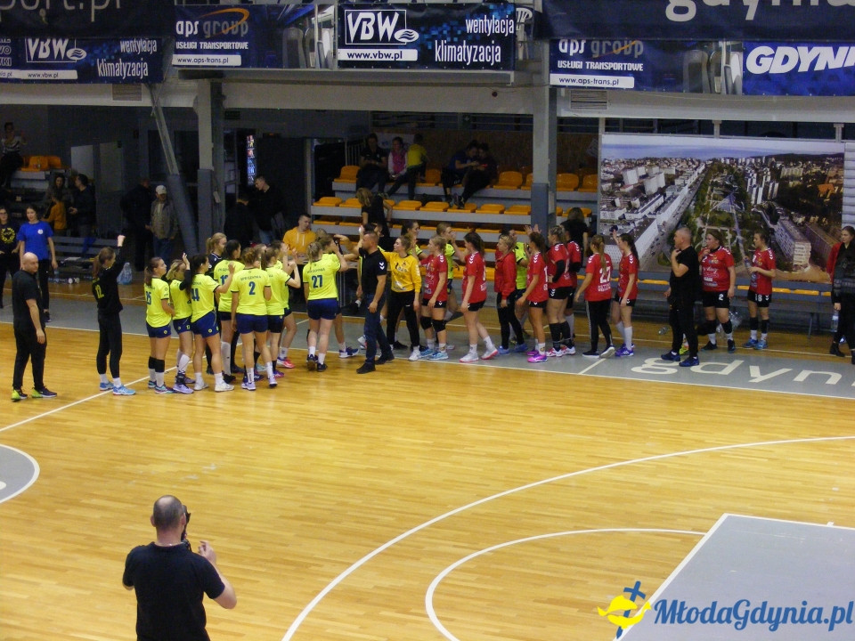 SPR Arka Gdynia -  KS Tytani Wejherowo 40:13