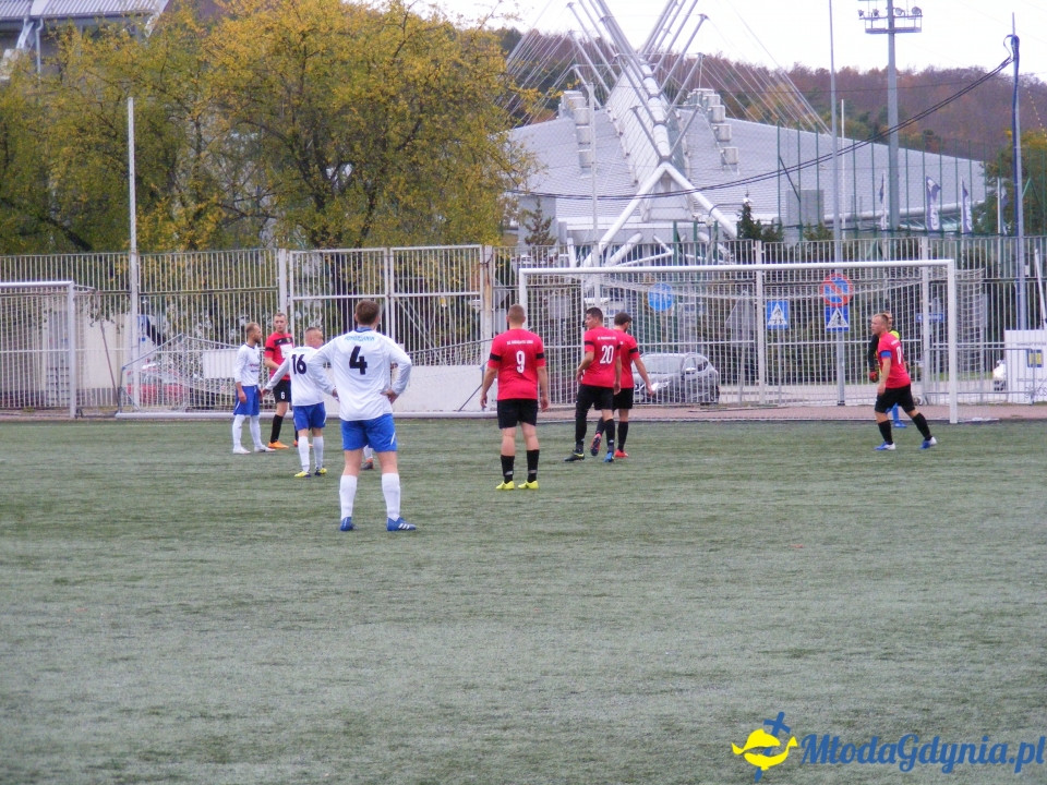 Pomorzanin Gdynia - GKS Dąbrówka Linia 9:0