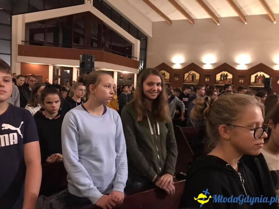 Wieczór Modlitwy Młodych w parafii Zesłania Ducha Świętego w Sopocie