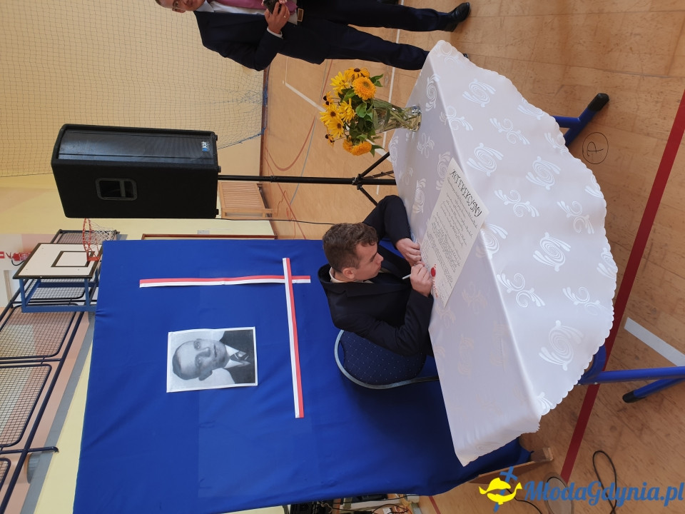 Zasadzili dąb dla Bolesława Formeli