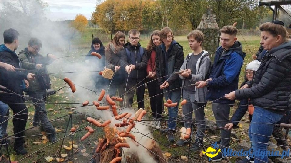 X LO w Piaśnicy