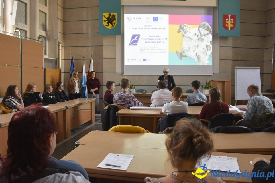 Transport miejski w Gdyni ? Okrągły Stół