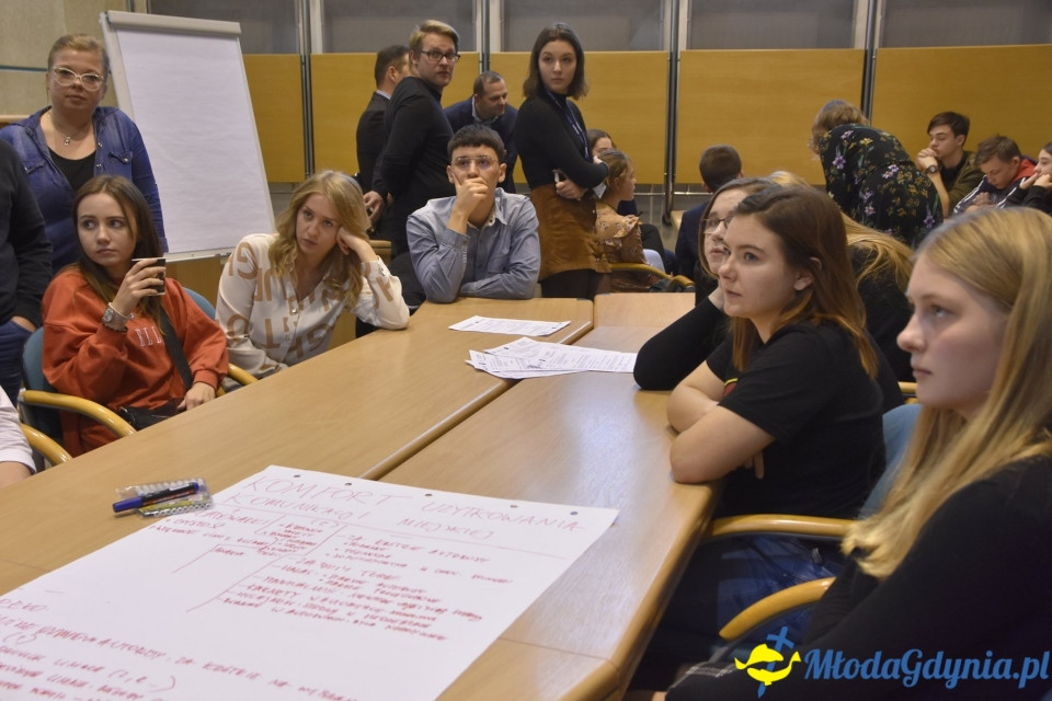 Transport miejski w Gdyni ? Okrągły Stół