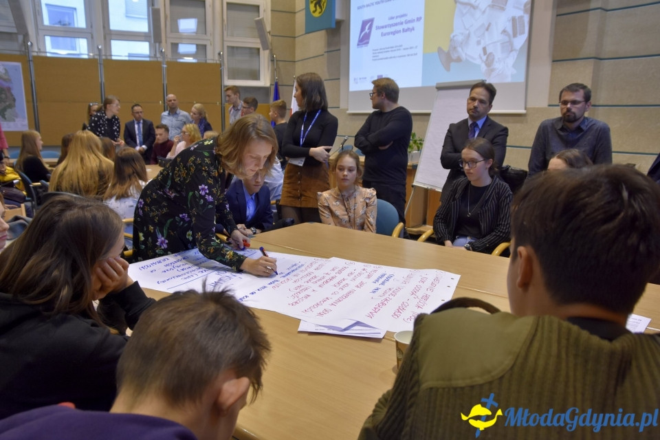 Transport miejski w Gdyni ? Okrągły Stół