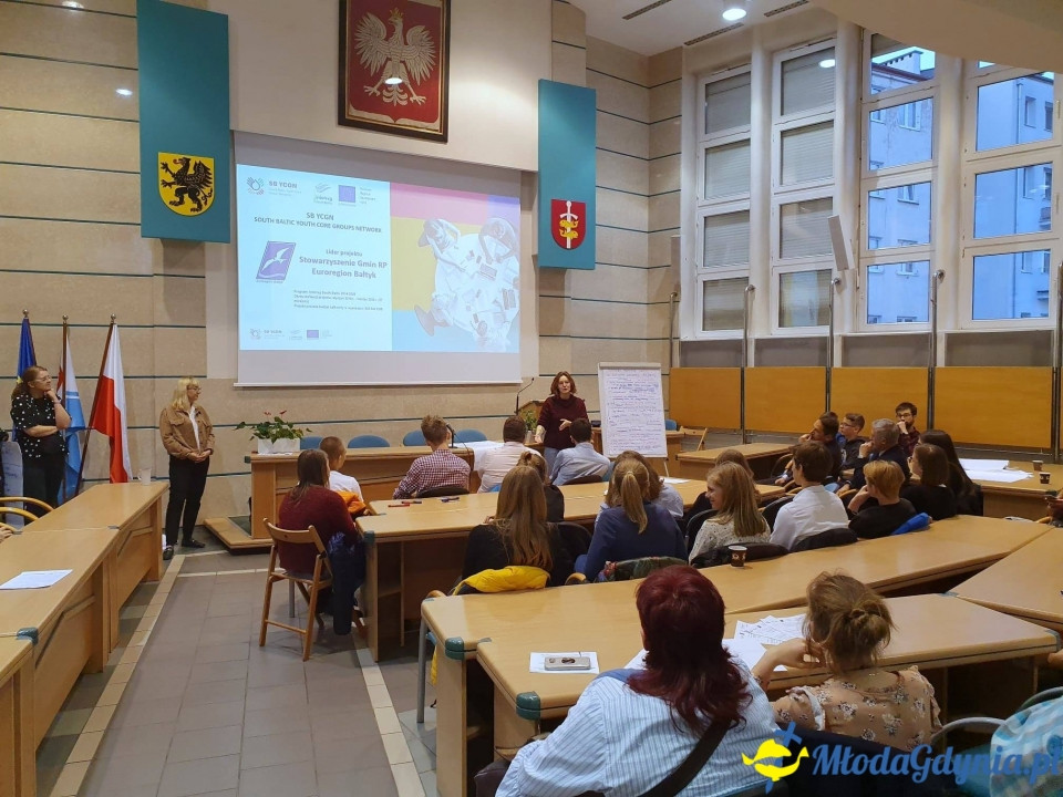 Transport miejski w Gdyni ? Okrągły Stół